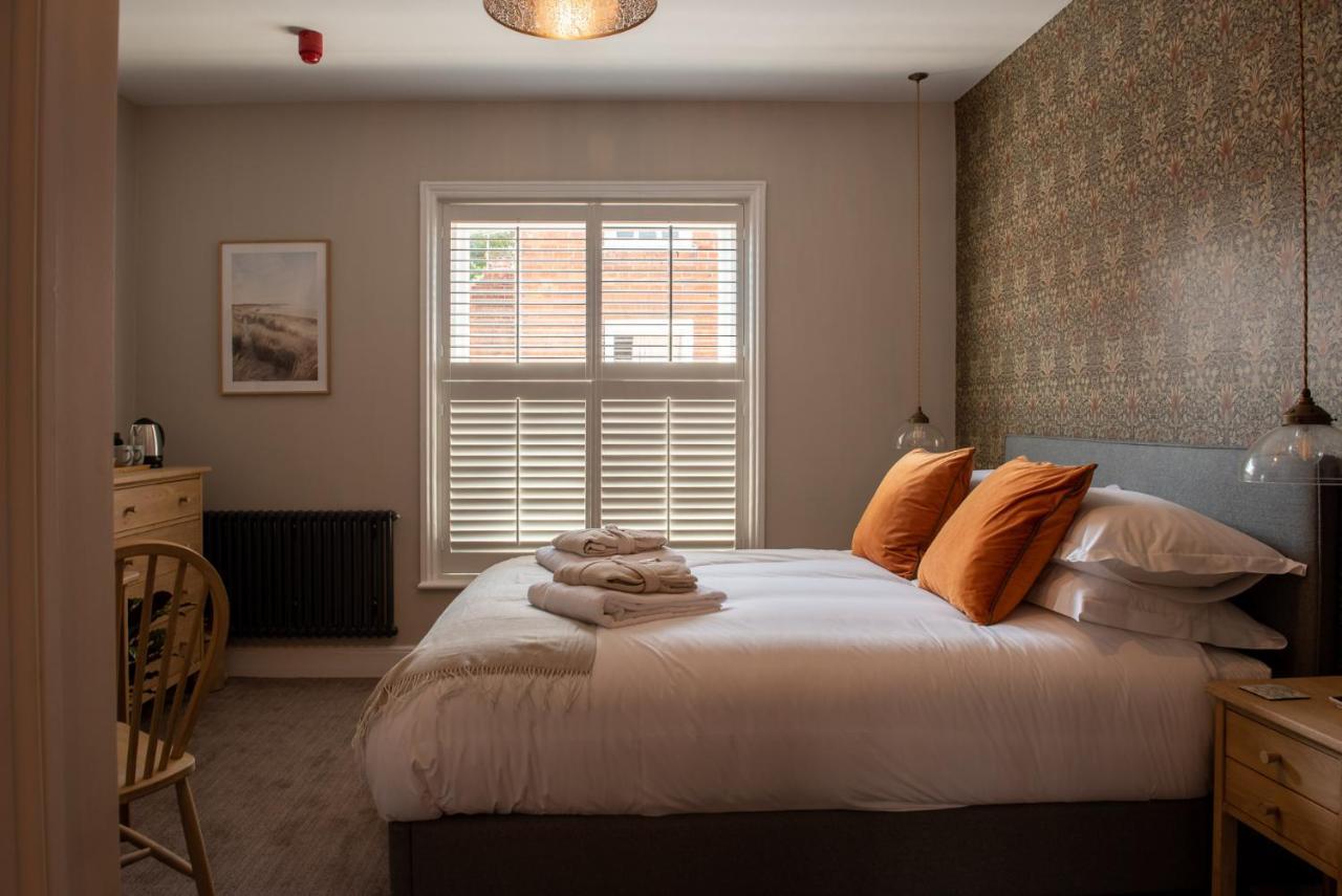 The Crown Pub And Hotel Manningtree Εξωτερικό φωτογραφία
