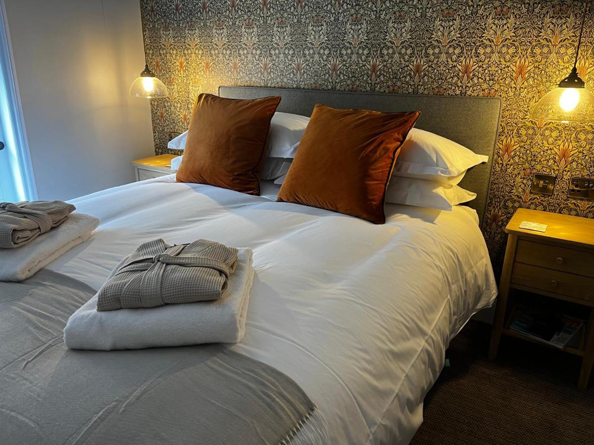 The Crown Pub And Hotel Manningtree Εξωτερικό φωτογραφία