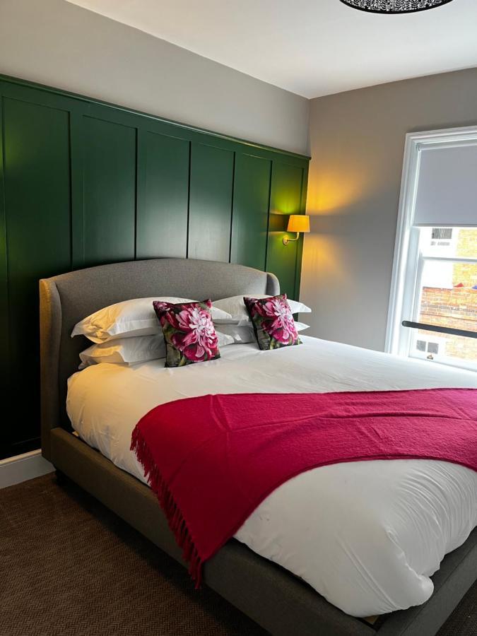 The Crown Pub And Hotel Manningtree Εξωτερικό φωτογραφία