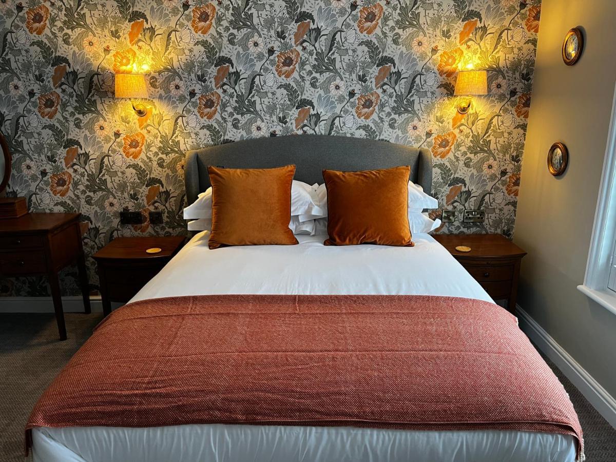 The Crown Pub And Hotel Manningtree Εξωτερικό φωτογραφία